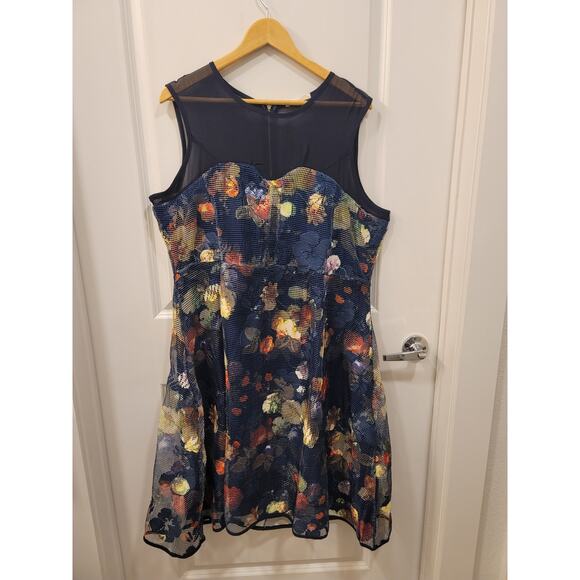 Standards & Practices Angel Floral Mesh Chiffon A-line Zip Back Dress - Picture 2 of 8